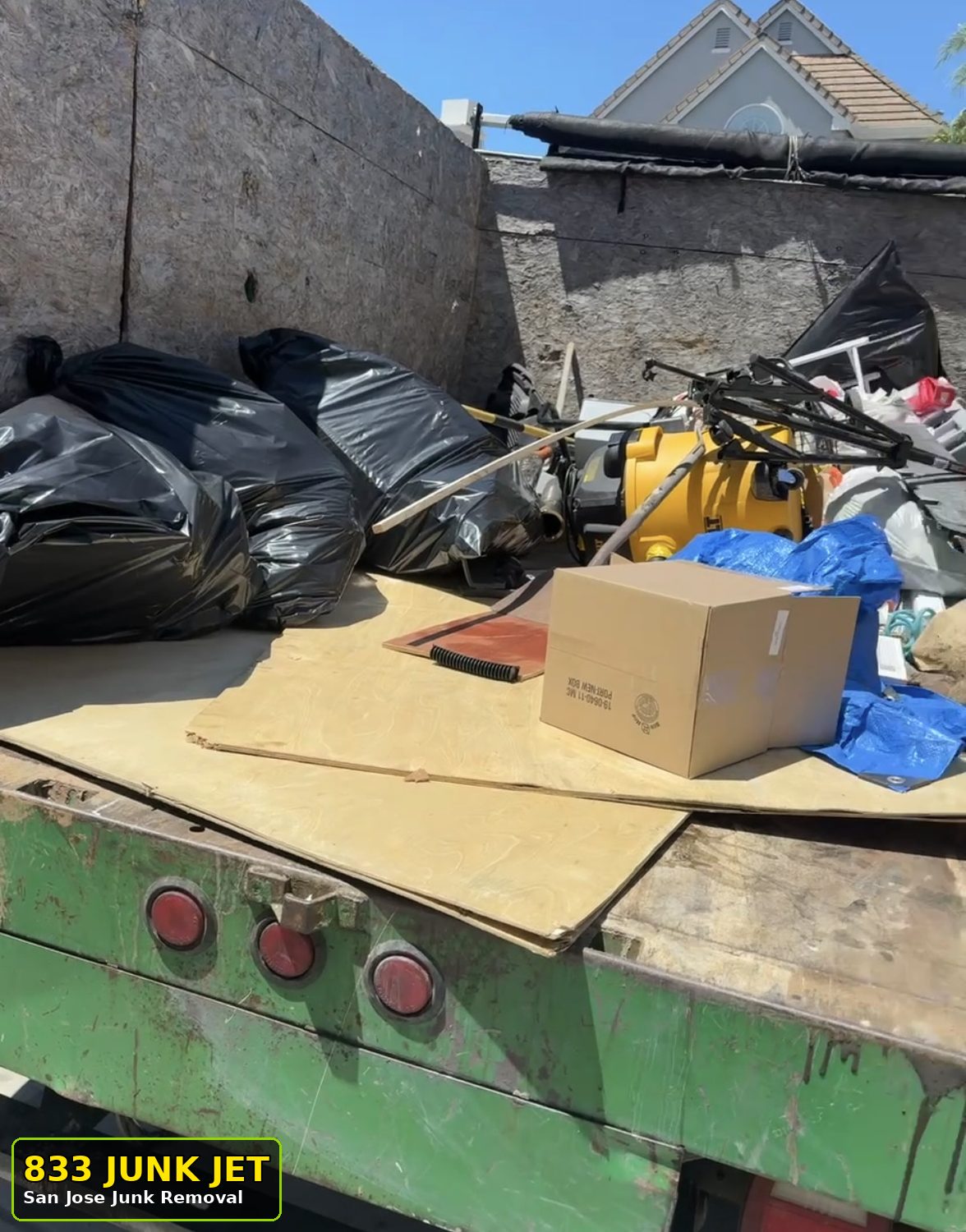Commercial junk removal San Jose by 833 Junk Jet