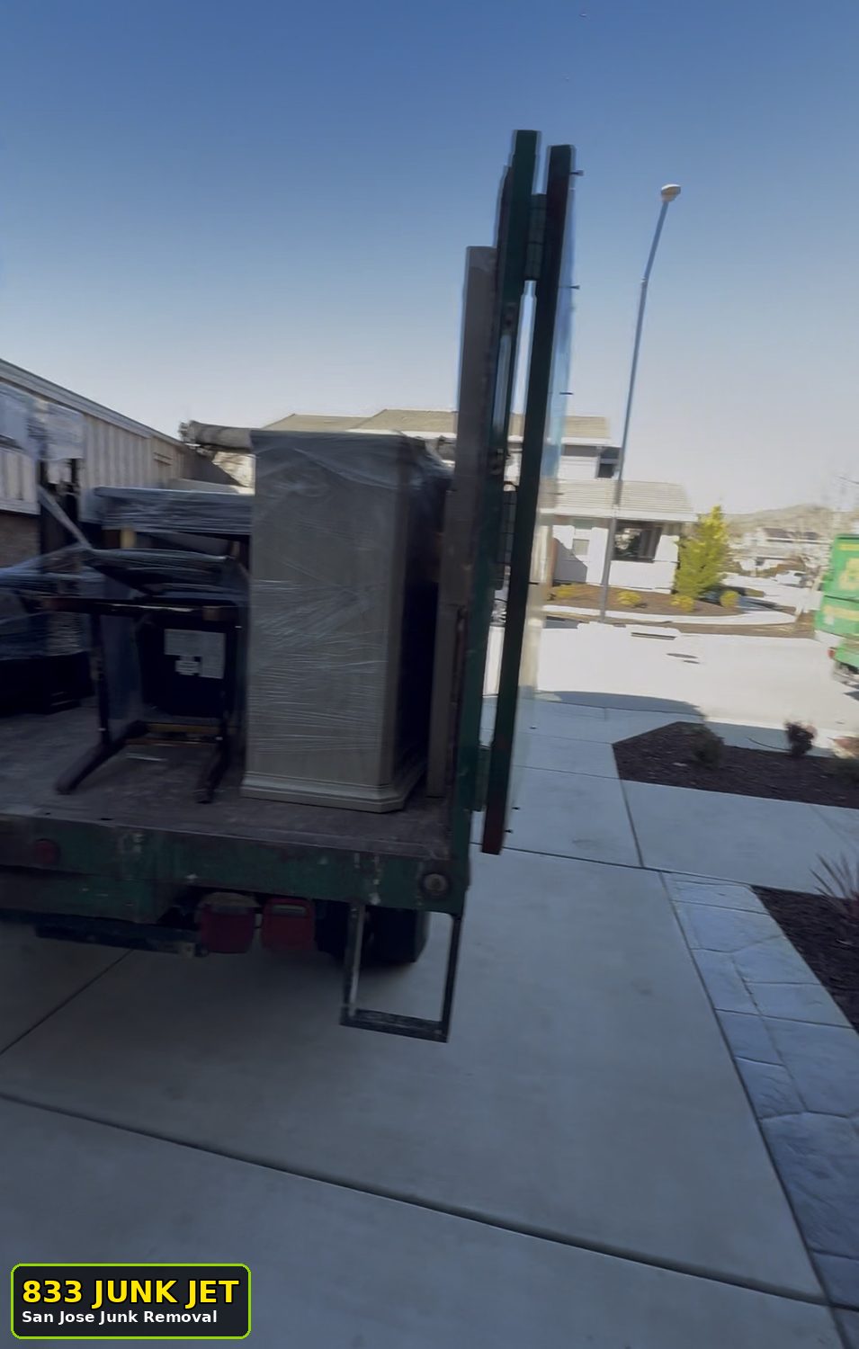 Furniture removal San Jose by 833 Junk Jet