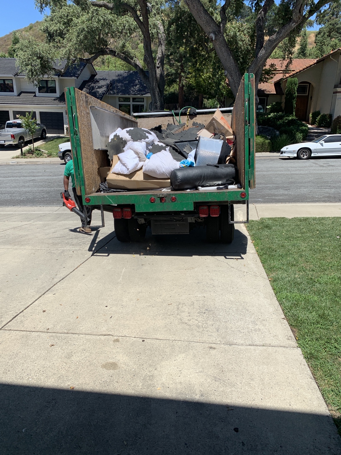 833 Junk Jet recent junk removal job photo